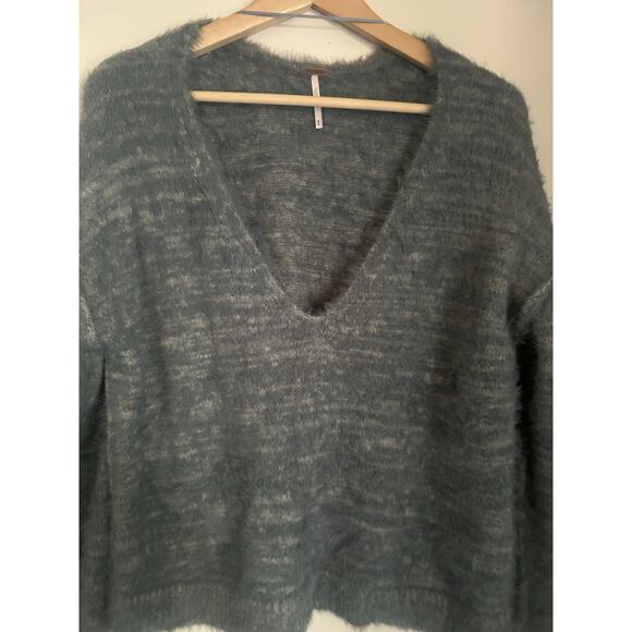 Free People Serendipity V Neck Size M Color Storm Combo Oversized - Picture 5 of 7